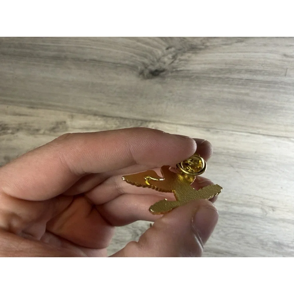 Vietnam Era US Army‎ Colonel Eagle Insignia Military Pins Pair Gold Tone